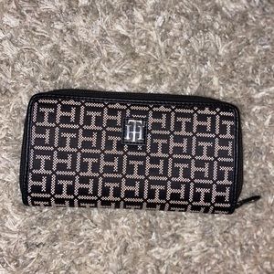 TOMMY HILFIGER WALLET